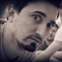 Adrian Axinte's Photo