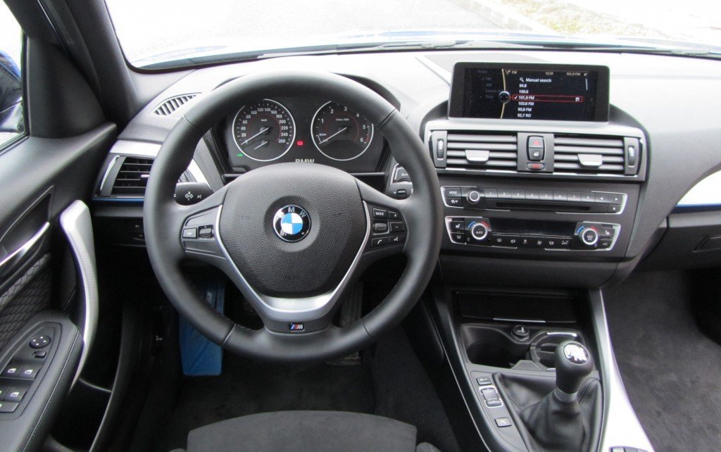 BMW 120d - garajul.ro - interior